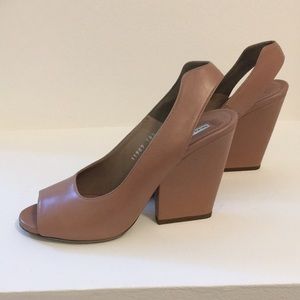 DRIES VAN NOTEN Peep Toe Heels